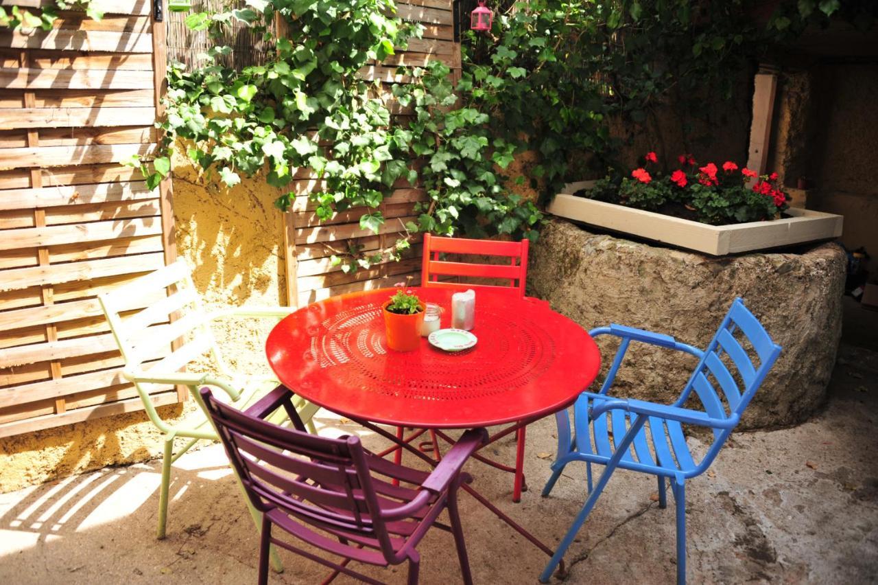 Appartement T2 Sur Place Tranquille Avec Camera Mety Exteriér fotografie
